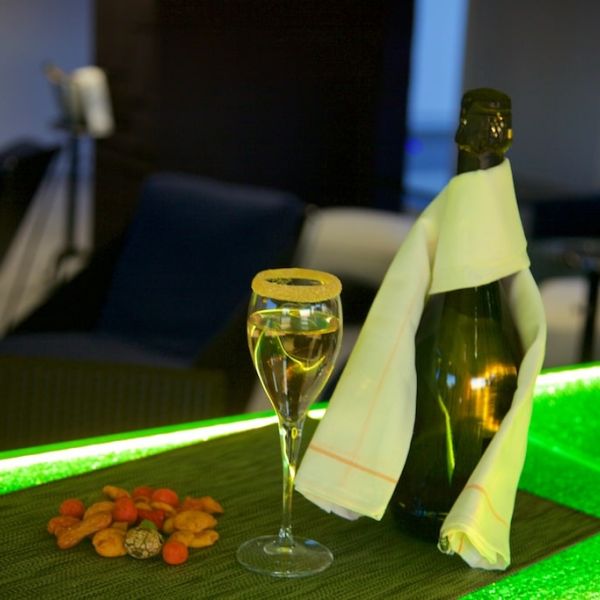 Bar Hotel Santa Maria Ile Rousse Champagne 3